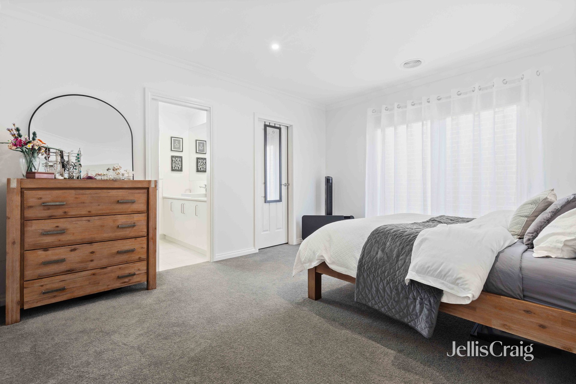 3/904 Talbot Street South, Redan image 5