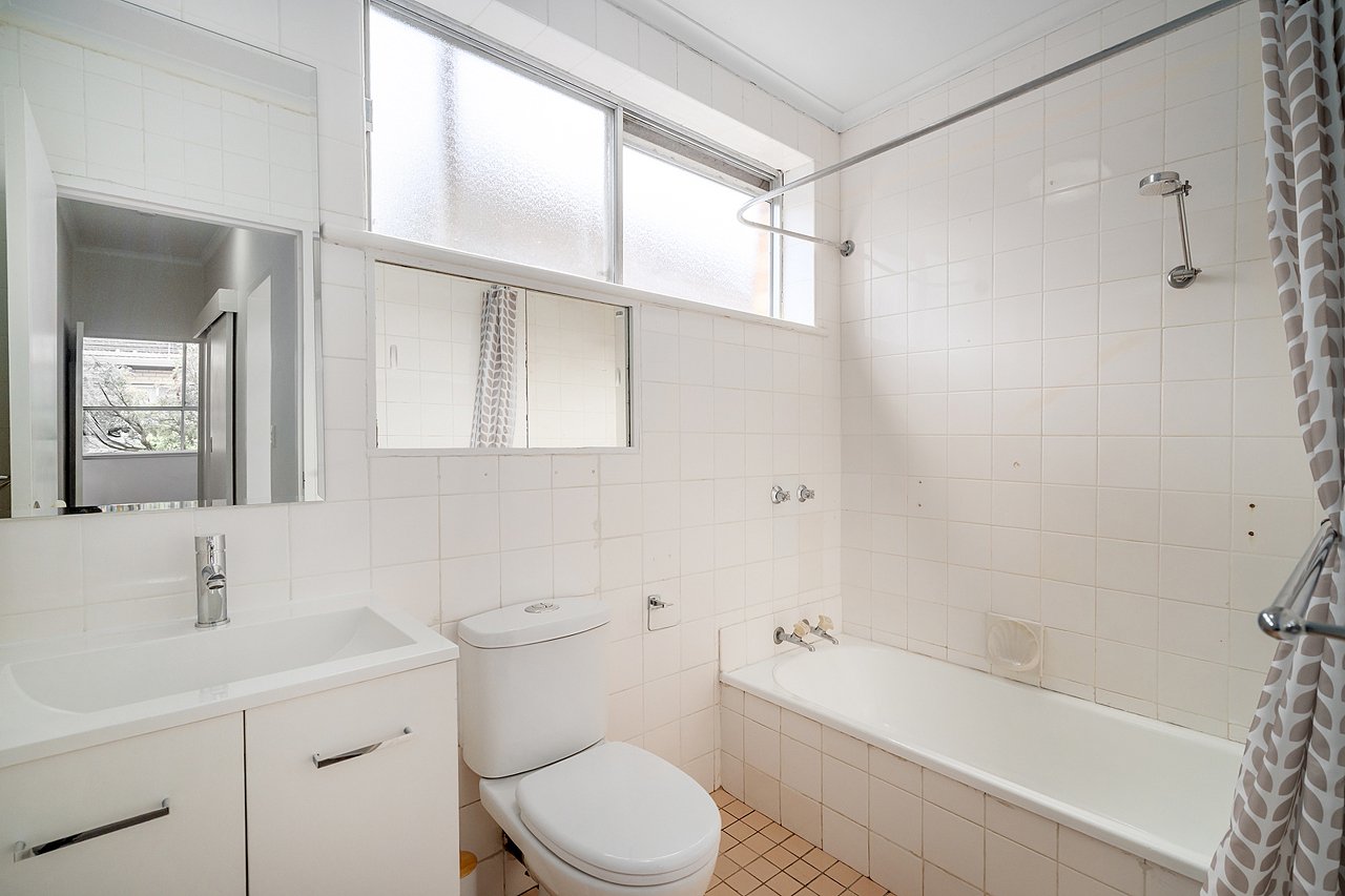 3/906A Glenferrie Road, Kew image 9