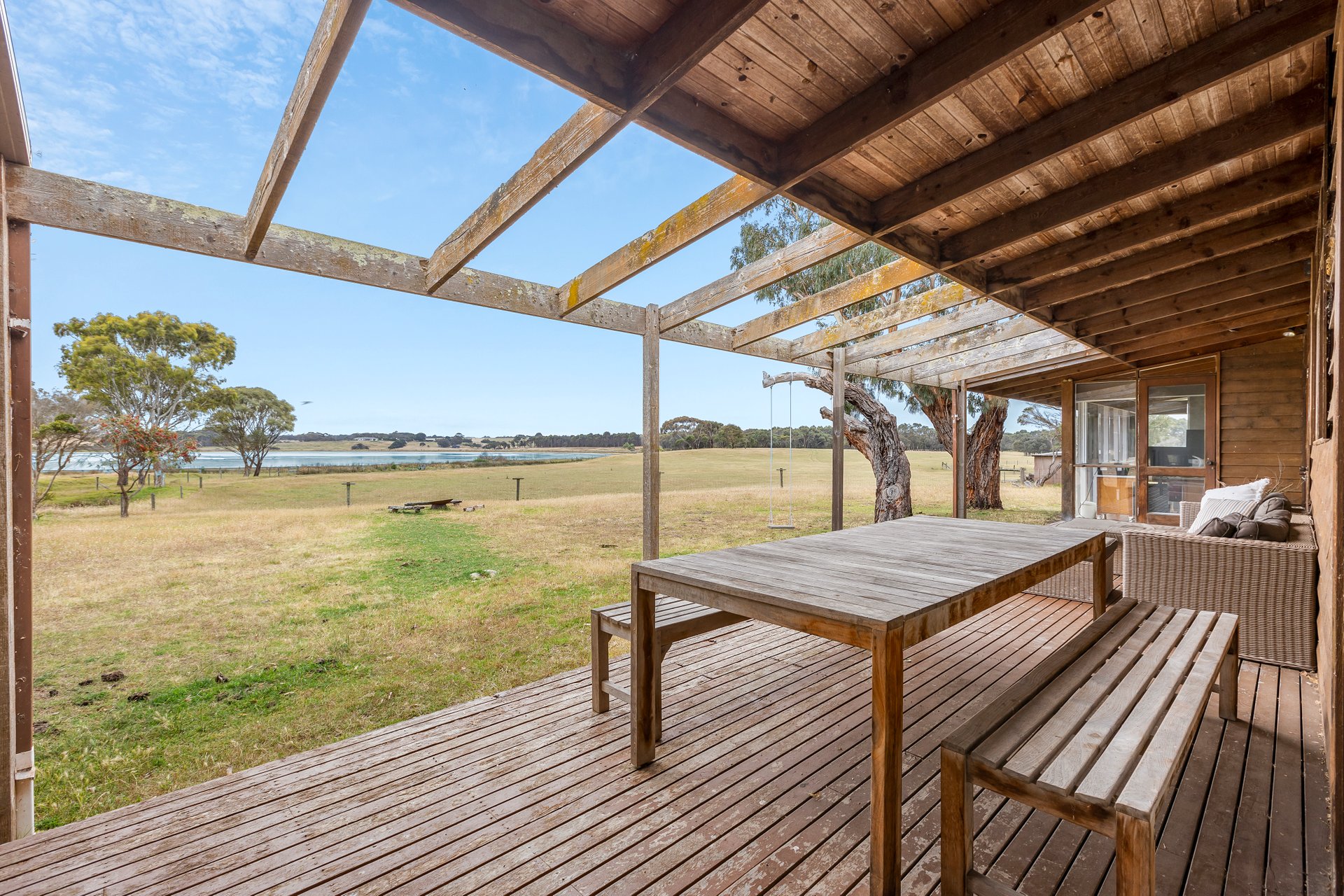 Property Gallery Thumbnail 7