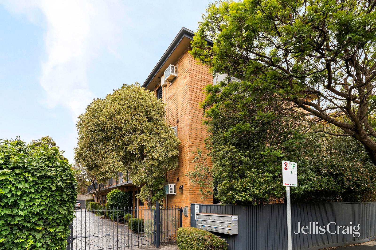 3/91 Ormond Road, Elwood image 4