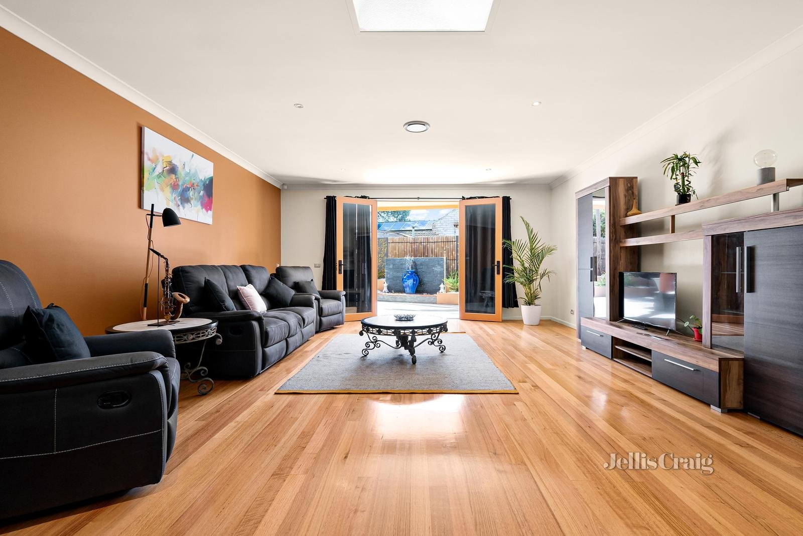 3/92 Oban Road, Ringwood North image 3