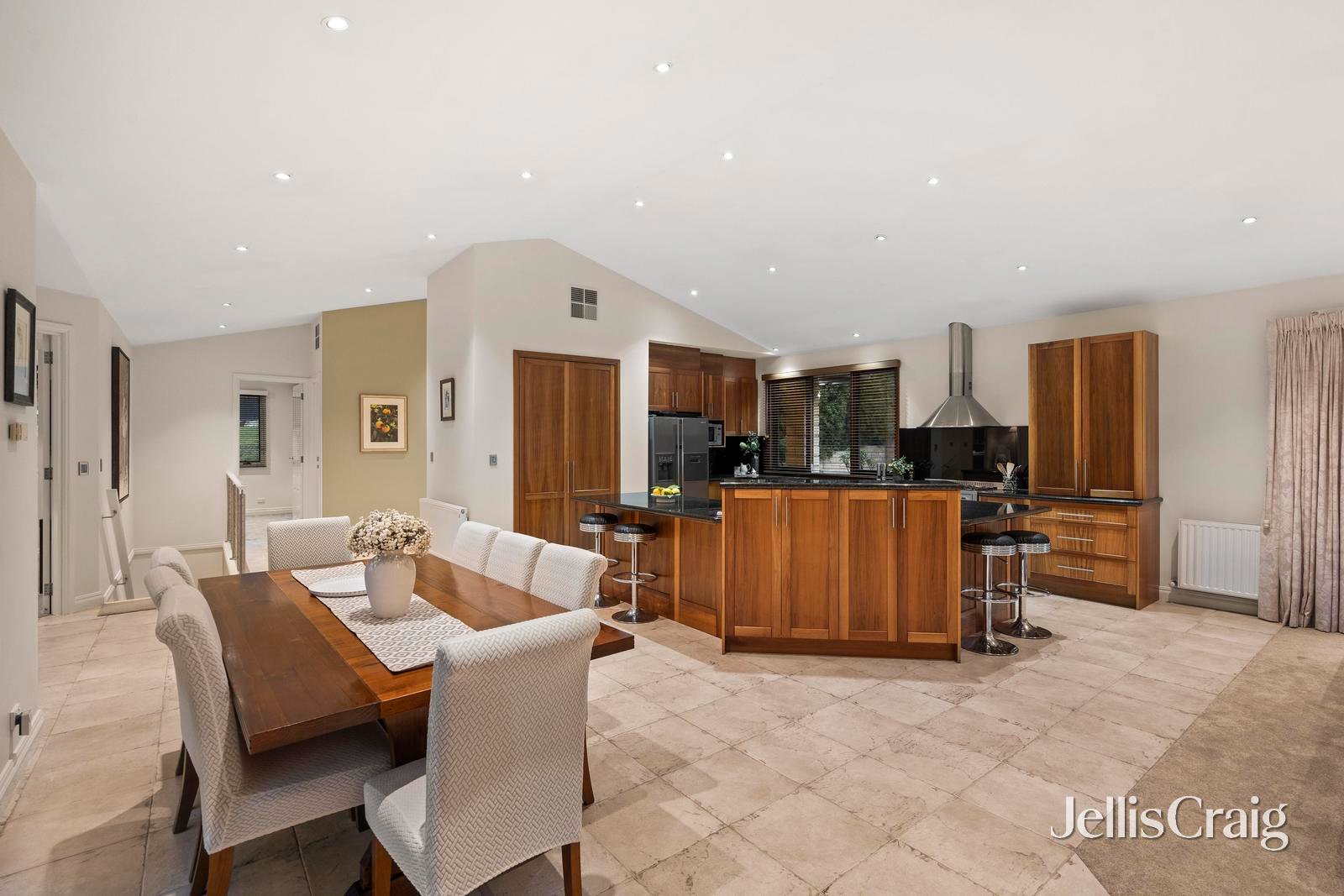 392 Old Warrandyte Road, Ringwood&nbsp;North image 10