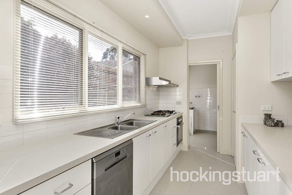3/926 Canterbury Road, Box Hill South image 5