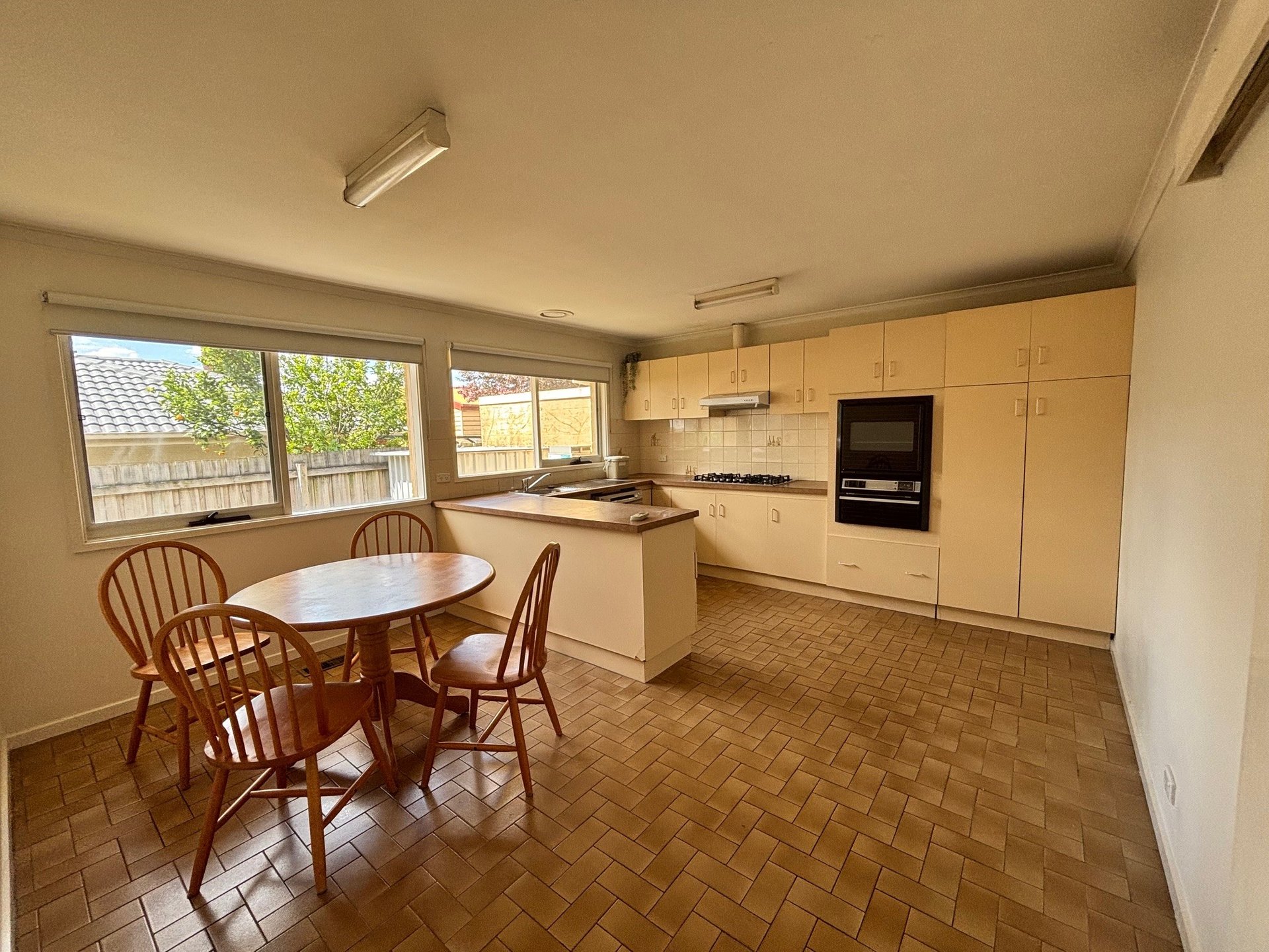 3/941 Doncaster Road, Doncaster East image 3