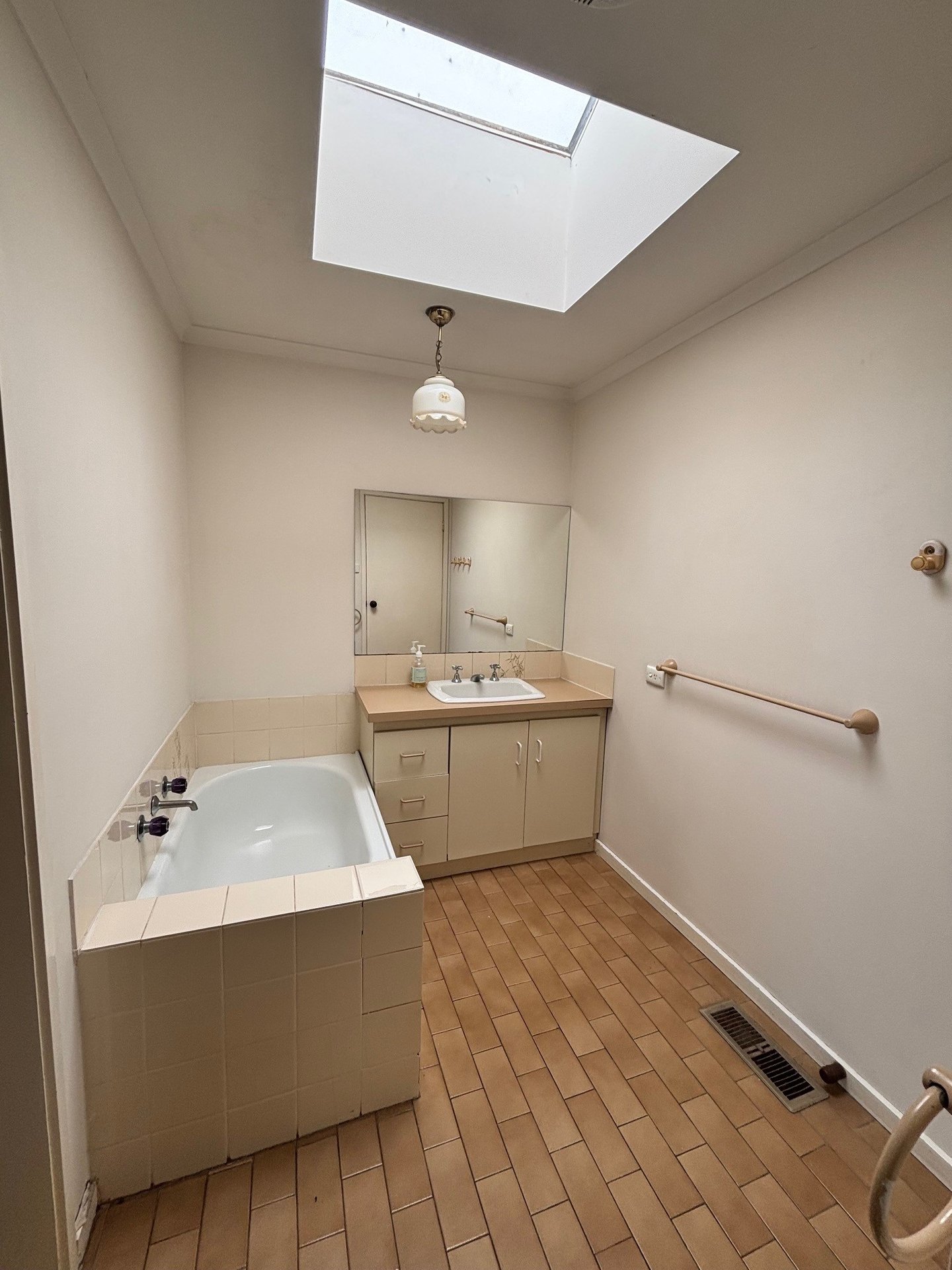 3/941 Doncaster Road, Doncaster East image 6