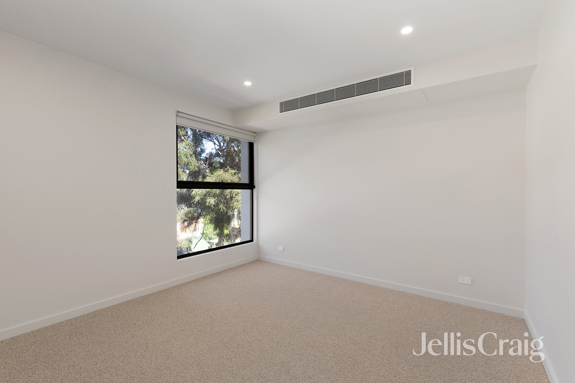 3/95 Bible Street, Eltham image 8