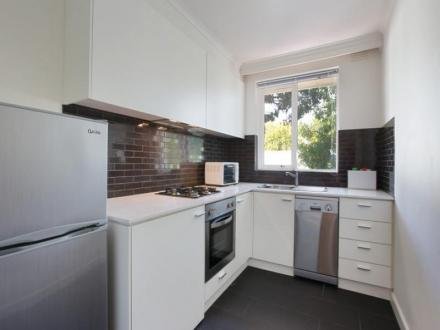 Property Gallery Thumbnail 2