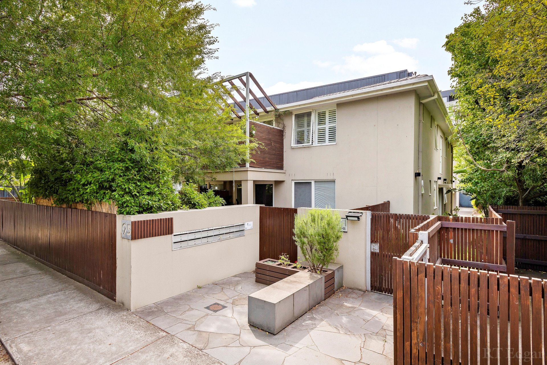 Property Gallery - Main Image