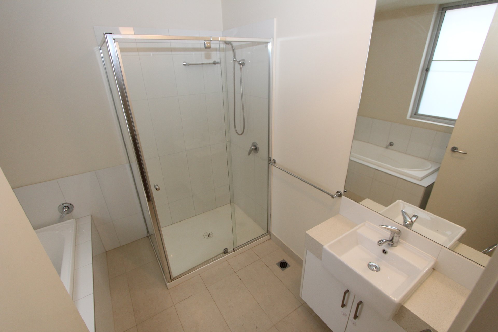 Property Gallery Thumbnail 13