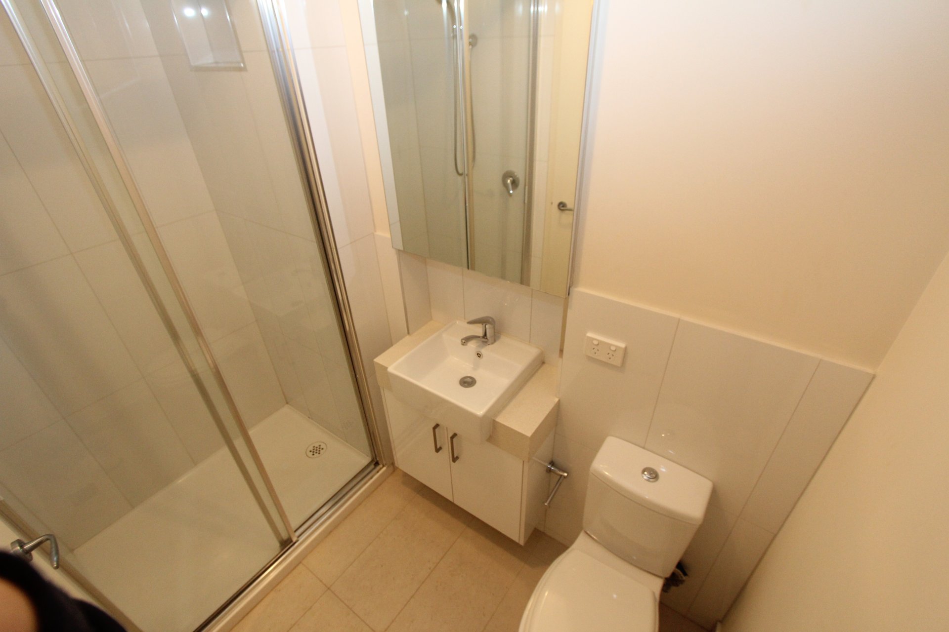Property Gallery Thumbnail 16