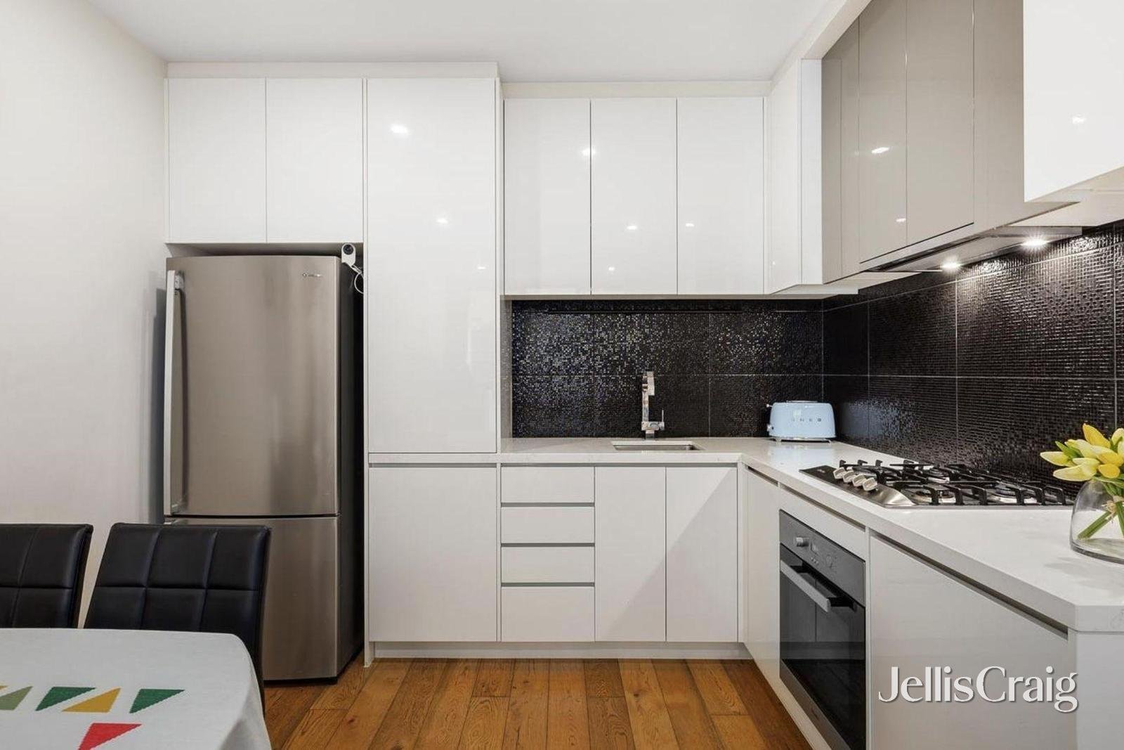 3/956 Doncaster Road, Doncaster&nbsp;East image 2