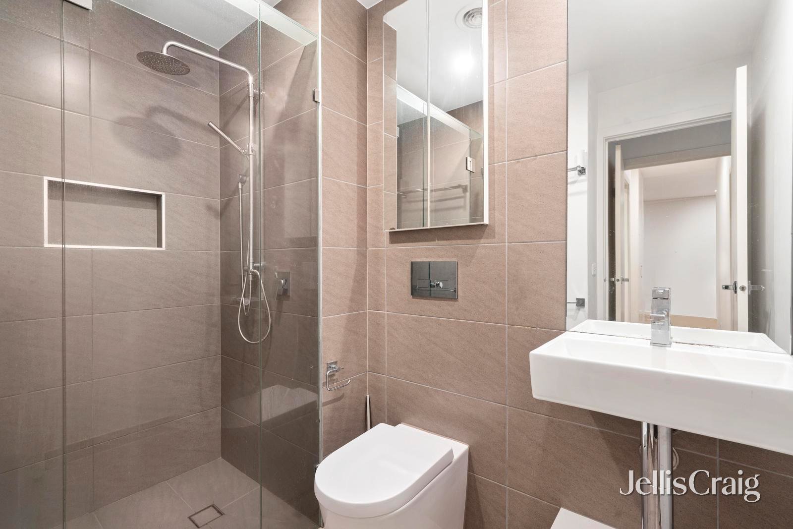 3/956 Doncaster Road, Doncaster&nbsp;East image 8