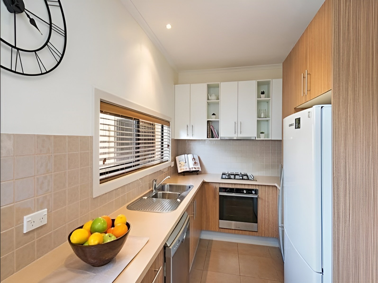 3/96 Crookston Road, Reservoir image 4