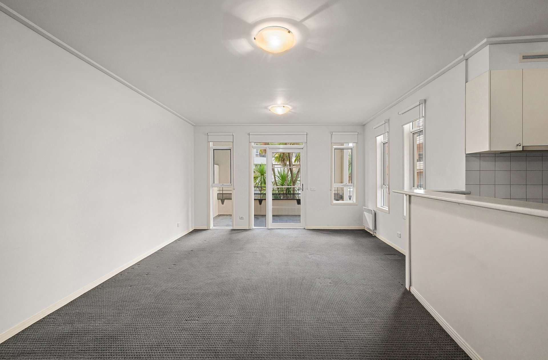39/6 Graham Street, Port Melbourne image 10