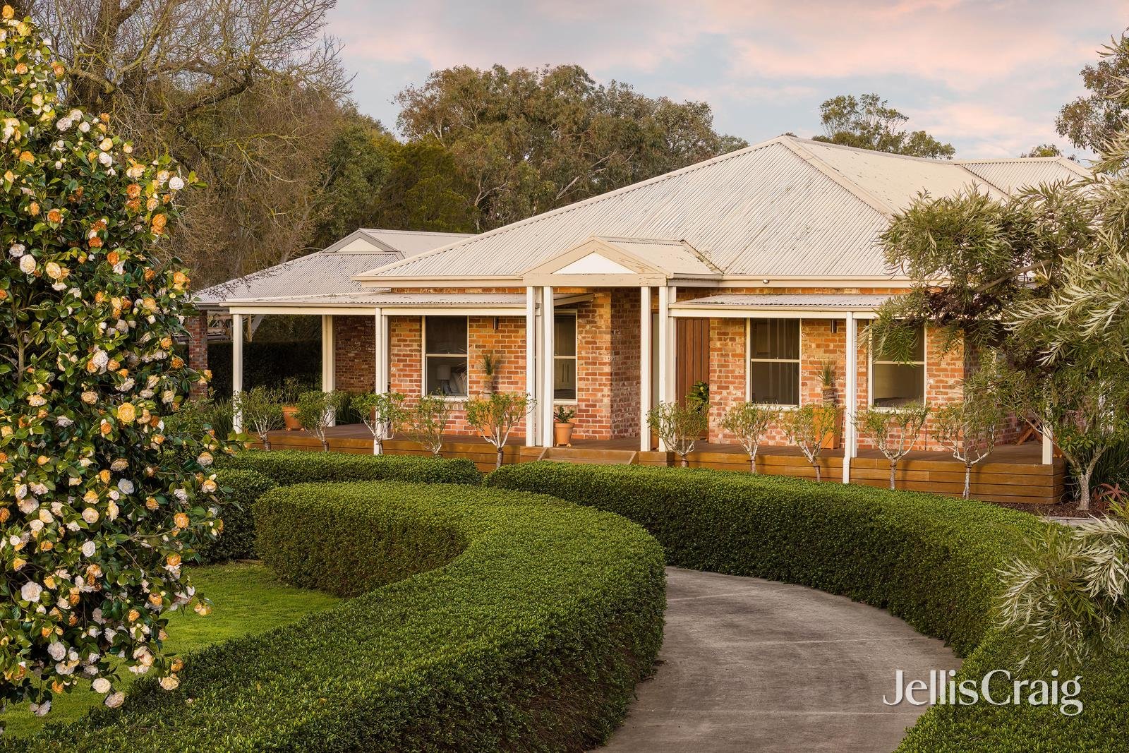 396 Kingston Road, Kingston image 31