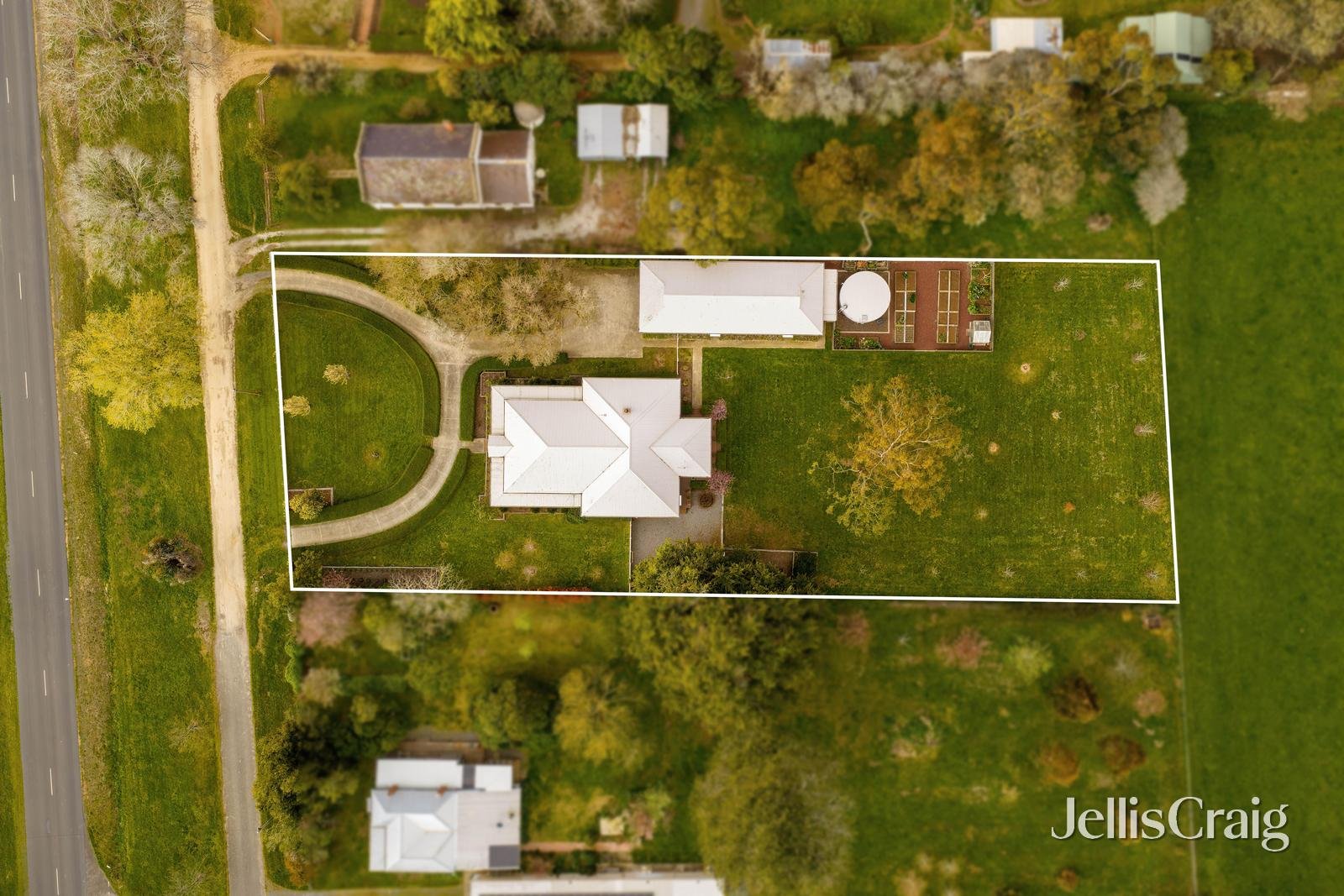 396 Kingston Road, Kingston image 33