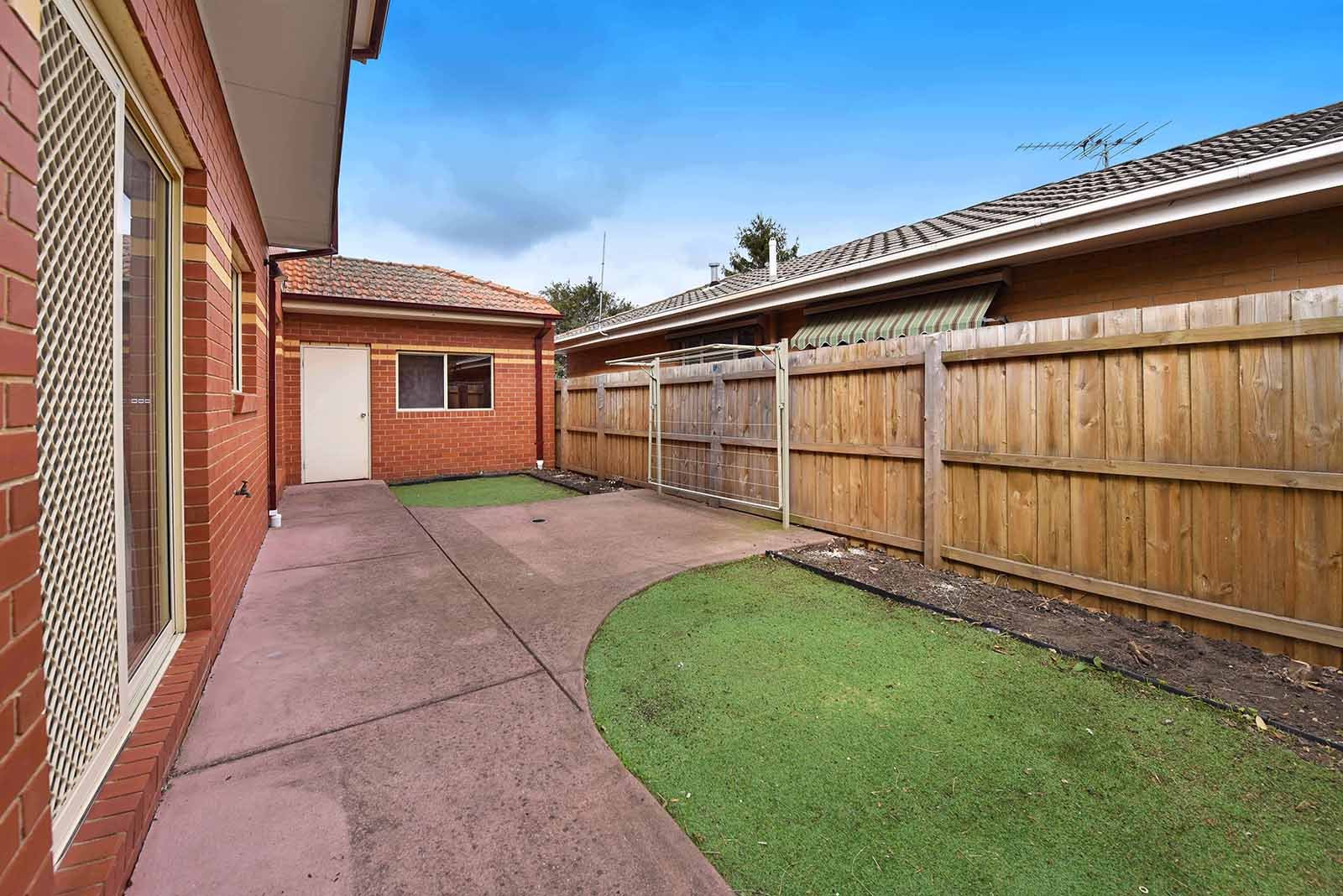 3/967 Mount Alexander Road, Essendon image 6