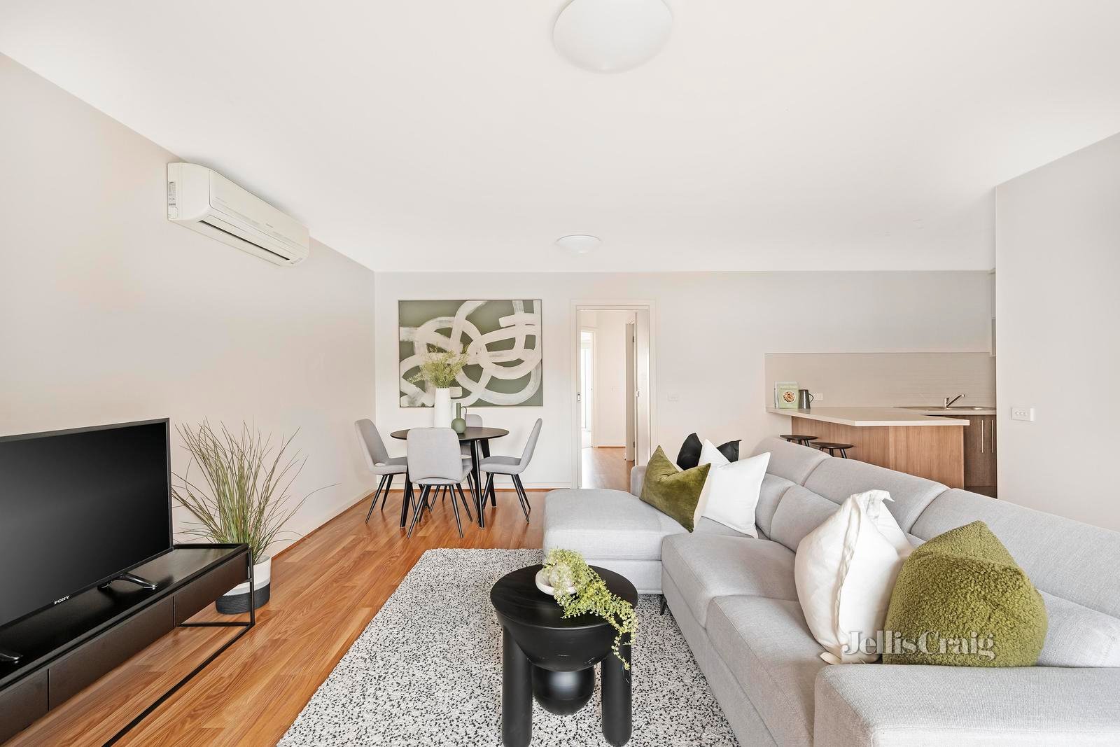 3/97 Canterbury Road, Heathmont image 1