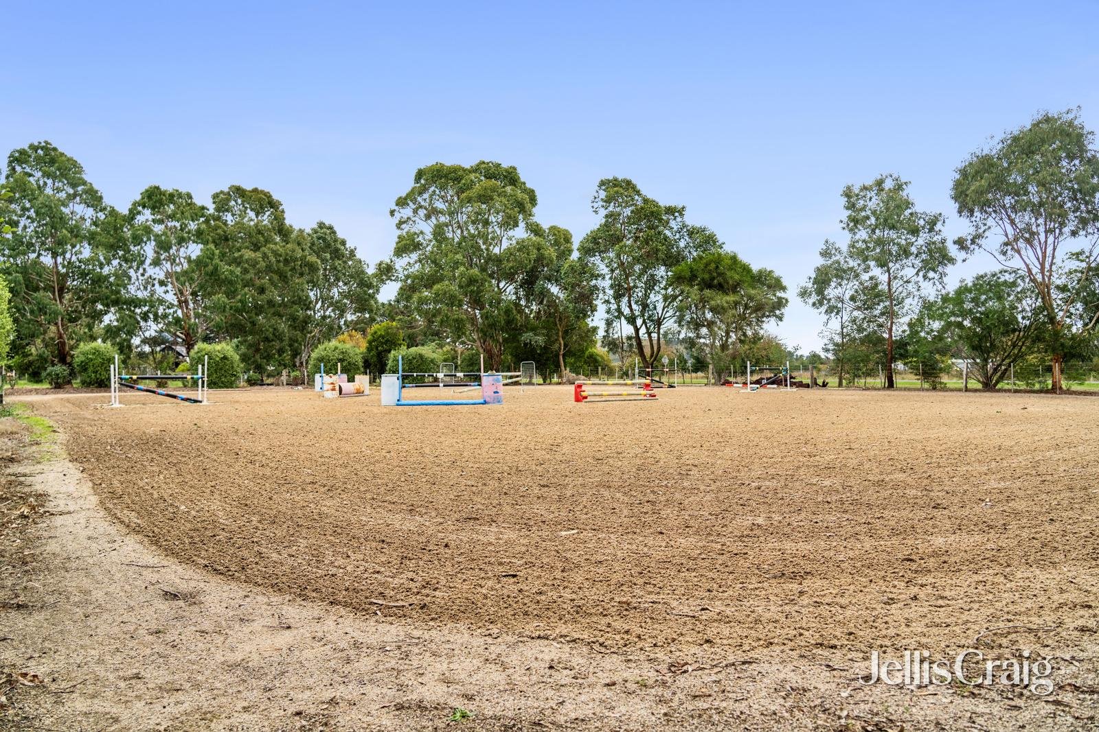 397 Millbrook-Mount Egerton Road, Gordon image 2