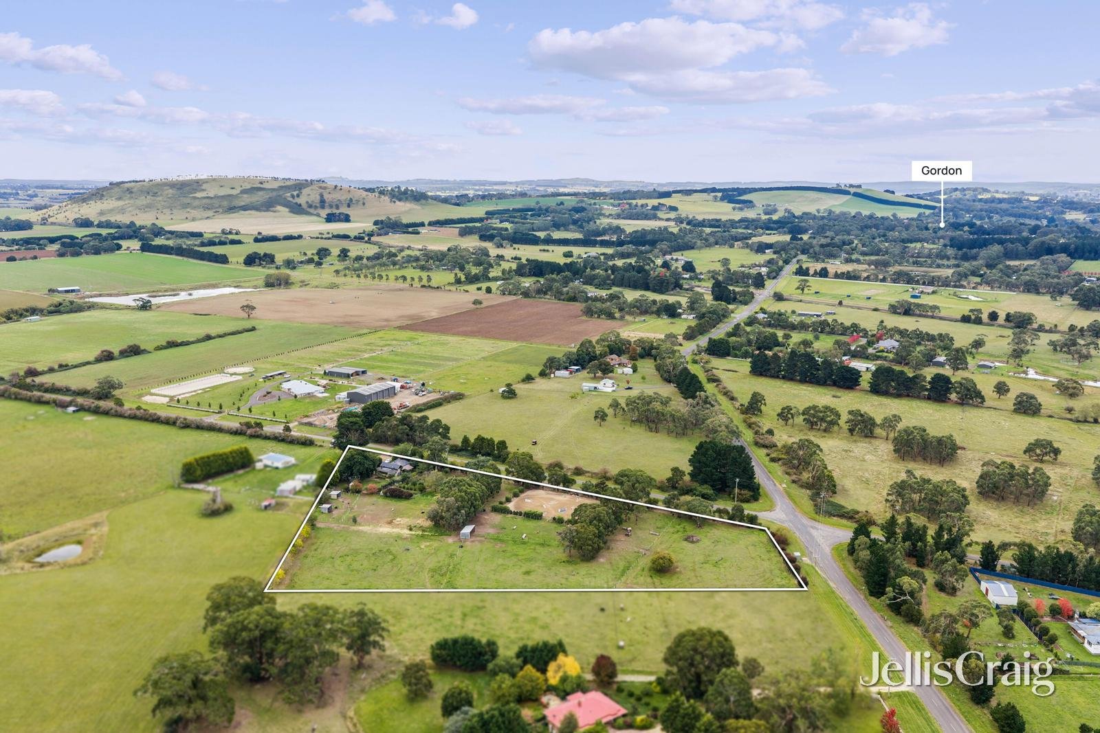 397 Millbrook-Mount Egerton Road, Gordon image 12