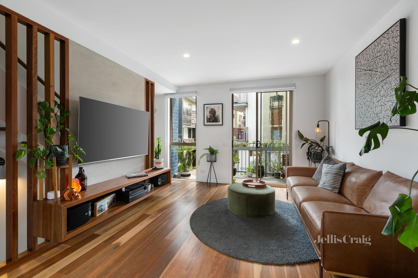 39/80 Trenerry Crescent, Abbotsford image 2