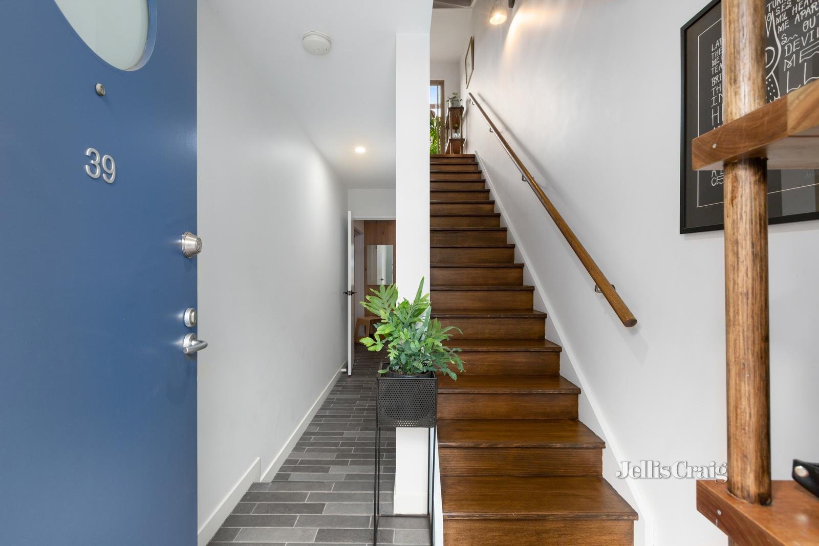 39/80 Trenerry Crescent, Abbotsford image 6