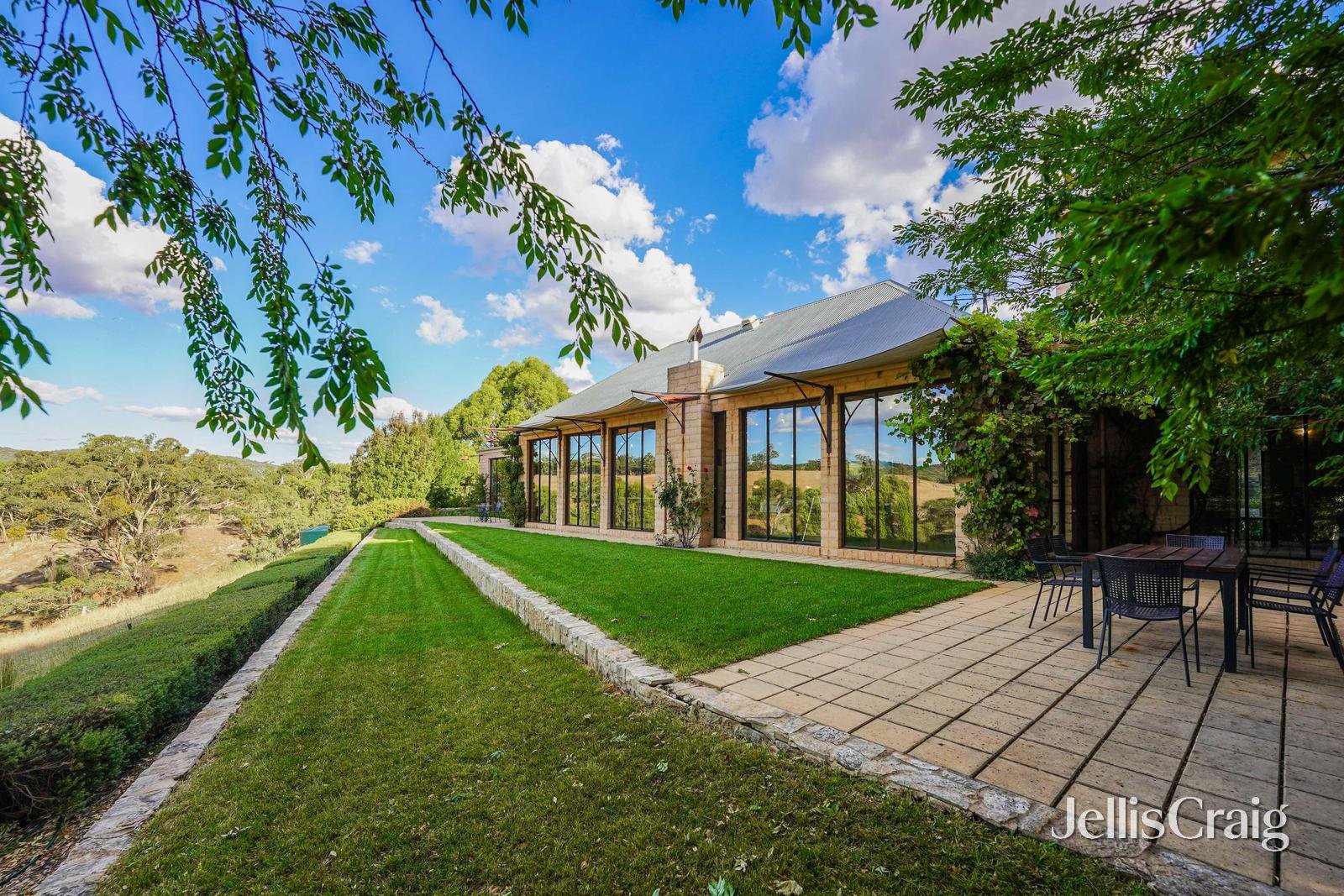 399 Drummond Vaughan Road, Glenluce image 4