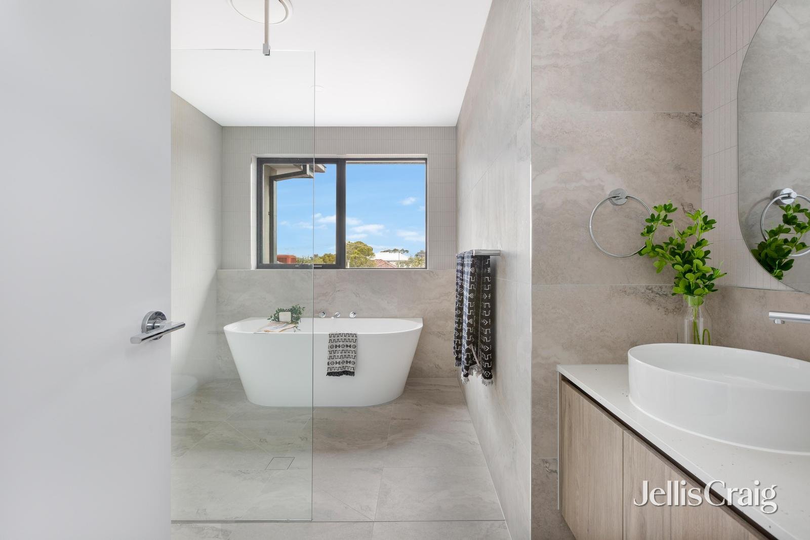 39a Cooper Avenue, Altona North image 13