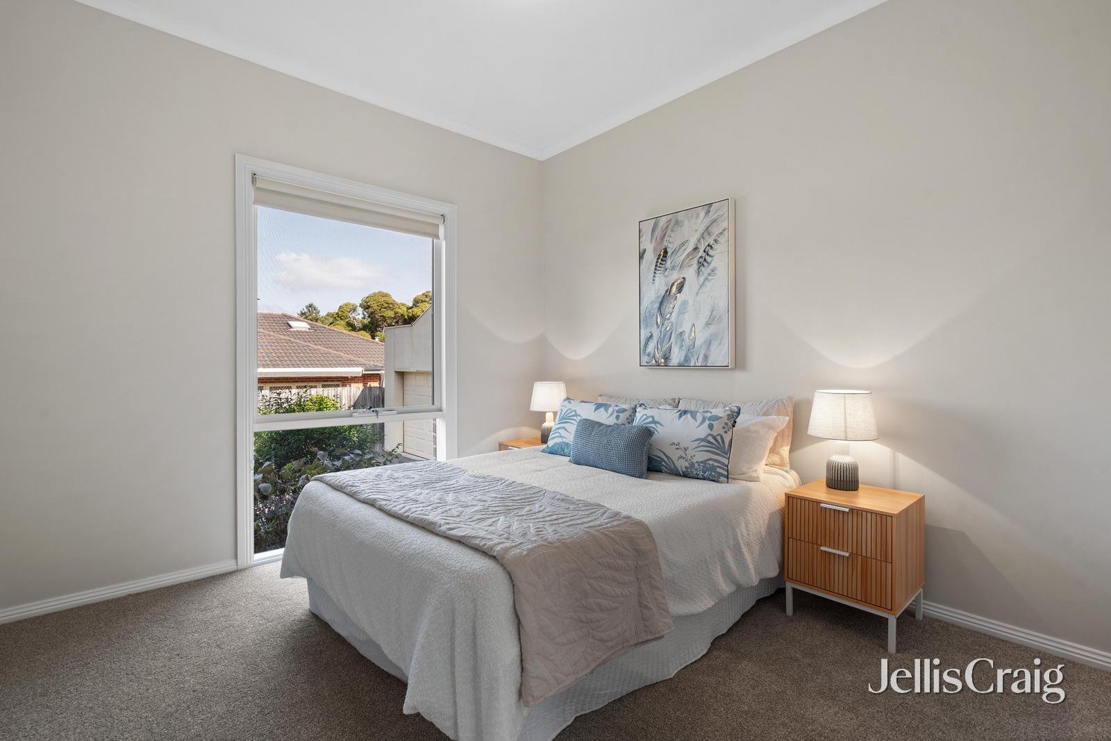 39A Ronald Road, Croydon image 7