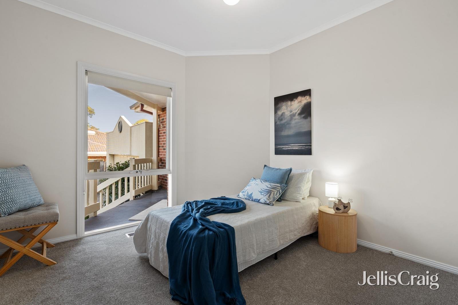 39A Ronald Road, Croydon image 9