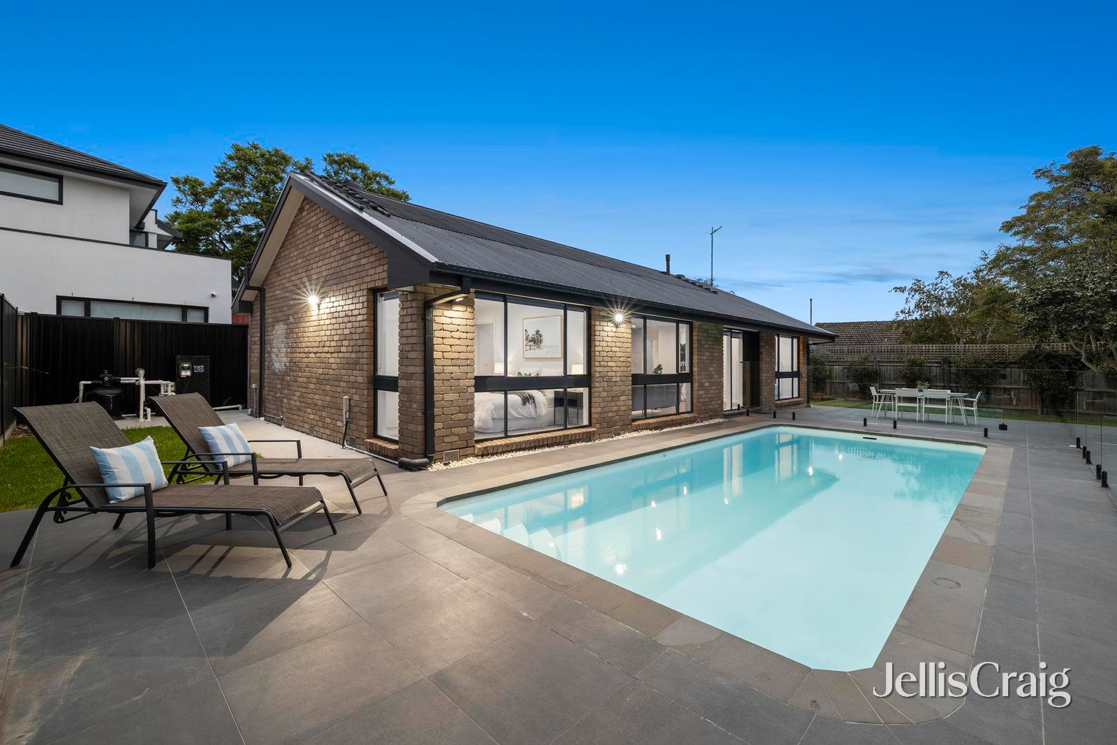 39A Tucker Road, Bentleigh image 1