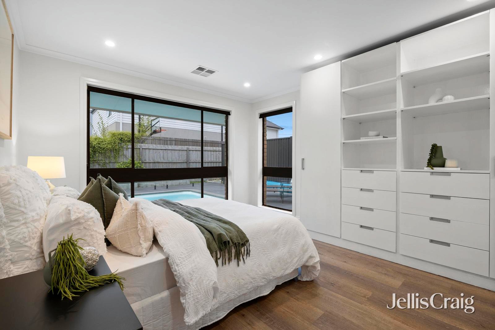 39A Tucker Road, Bentleigh image 9