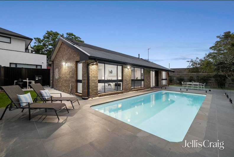 39A Tucker Road, Bentleigh image 2