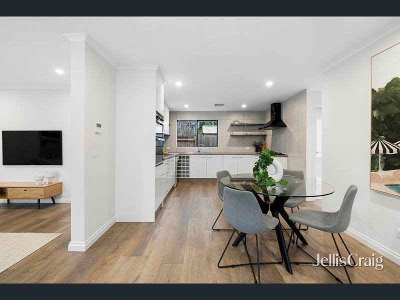 39A Tucker Road, Bentleigh image 5