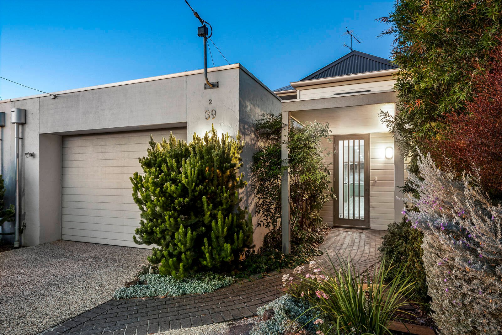 Property Gallery - Main Image