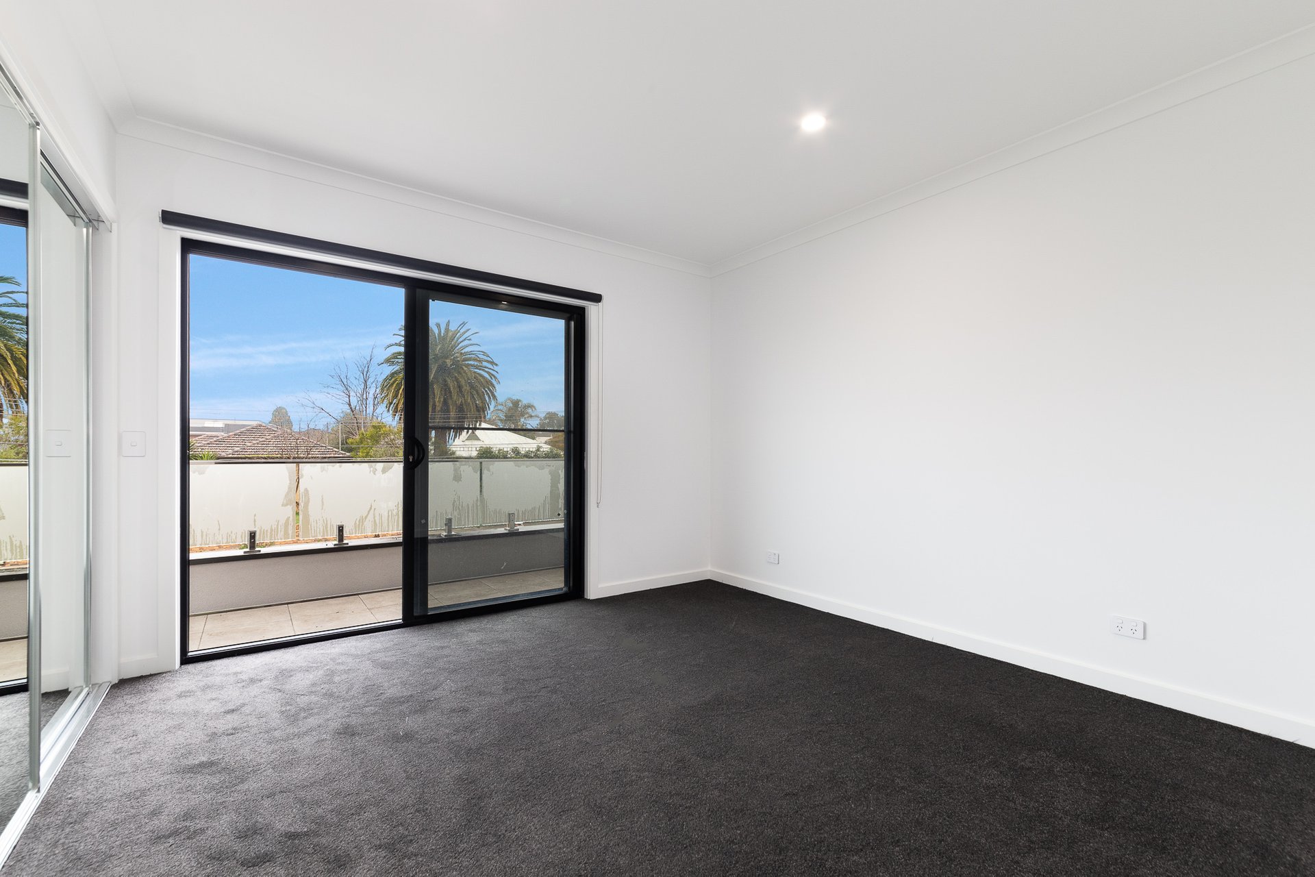 39C Latrobe Street, Cheltenham image 5