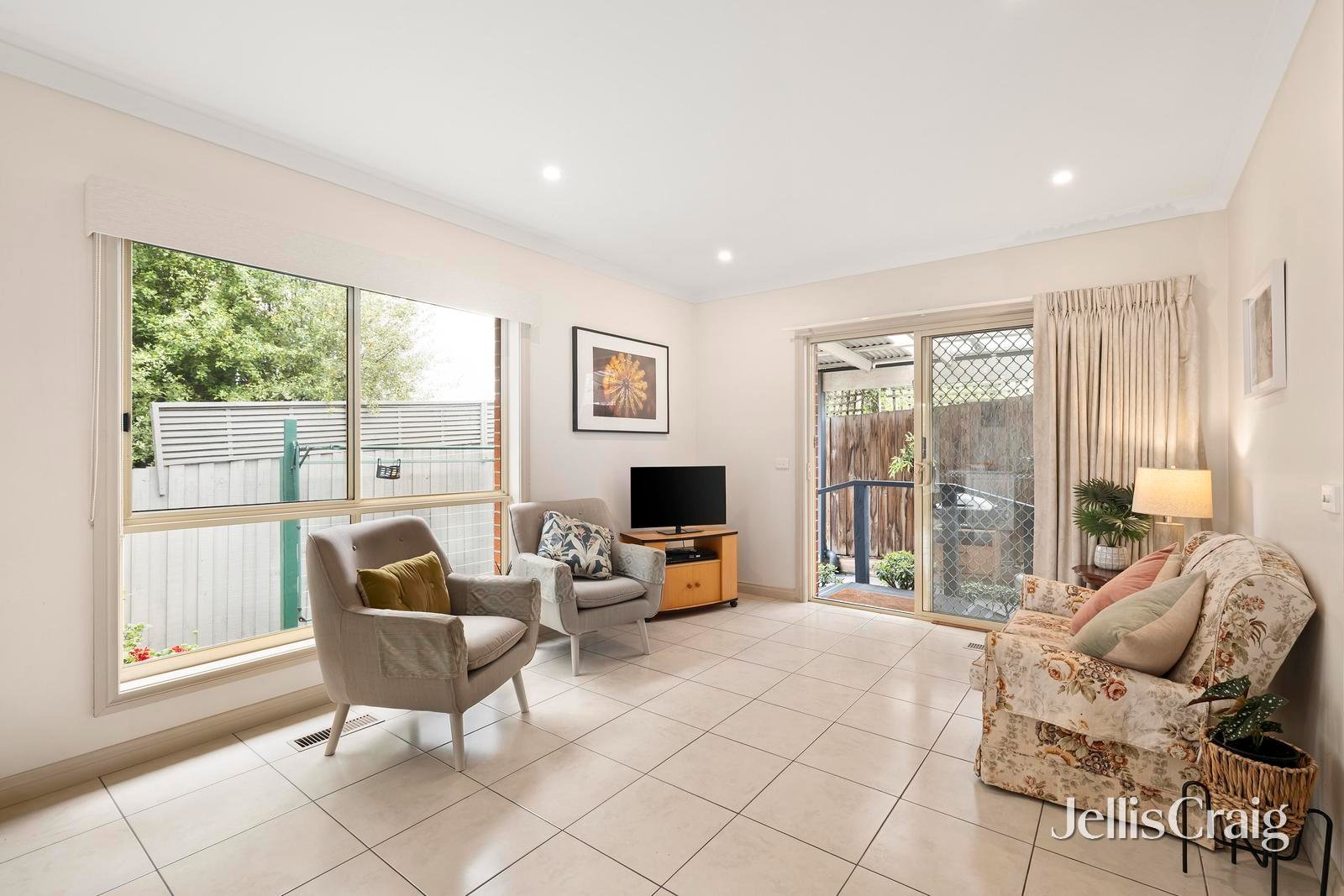 3A Aintree Street, Mooroolbark image 2