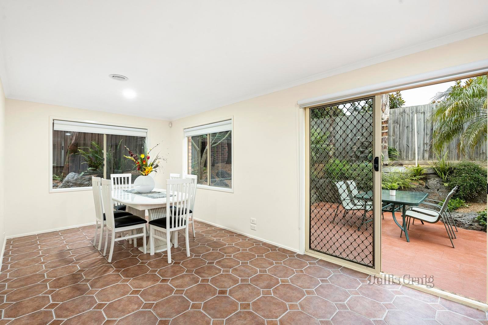 3A Charles Street, Ringwood East image 4