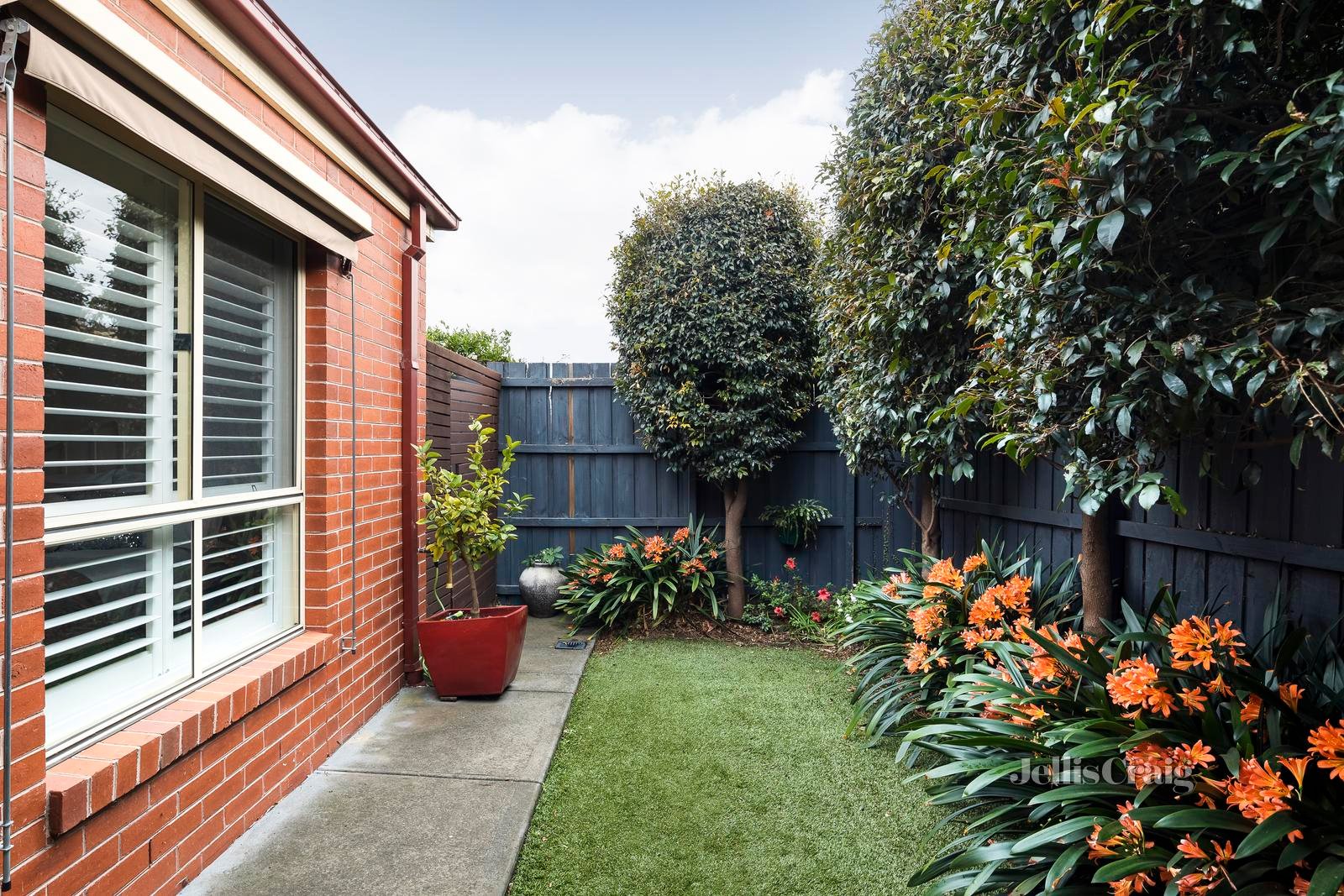 3A Elstone Court, Niddrie image 12