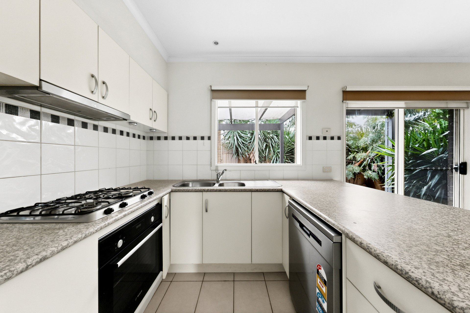3A Hemingford Road, Bentleigh&nbsp;East image 4