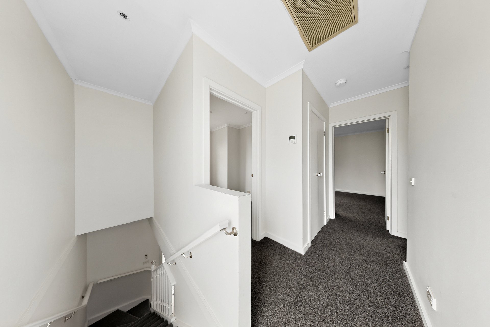 3A Hemingford Road, Bentleigh&nbsp;East image 9