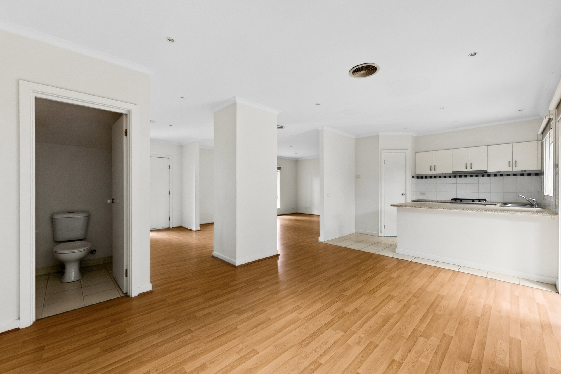 3A Hemingford Road, Bentleigh&nbsp;East image 5