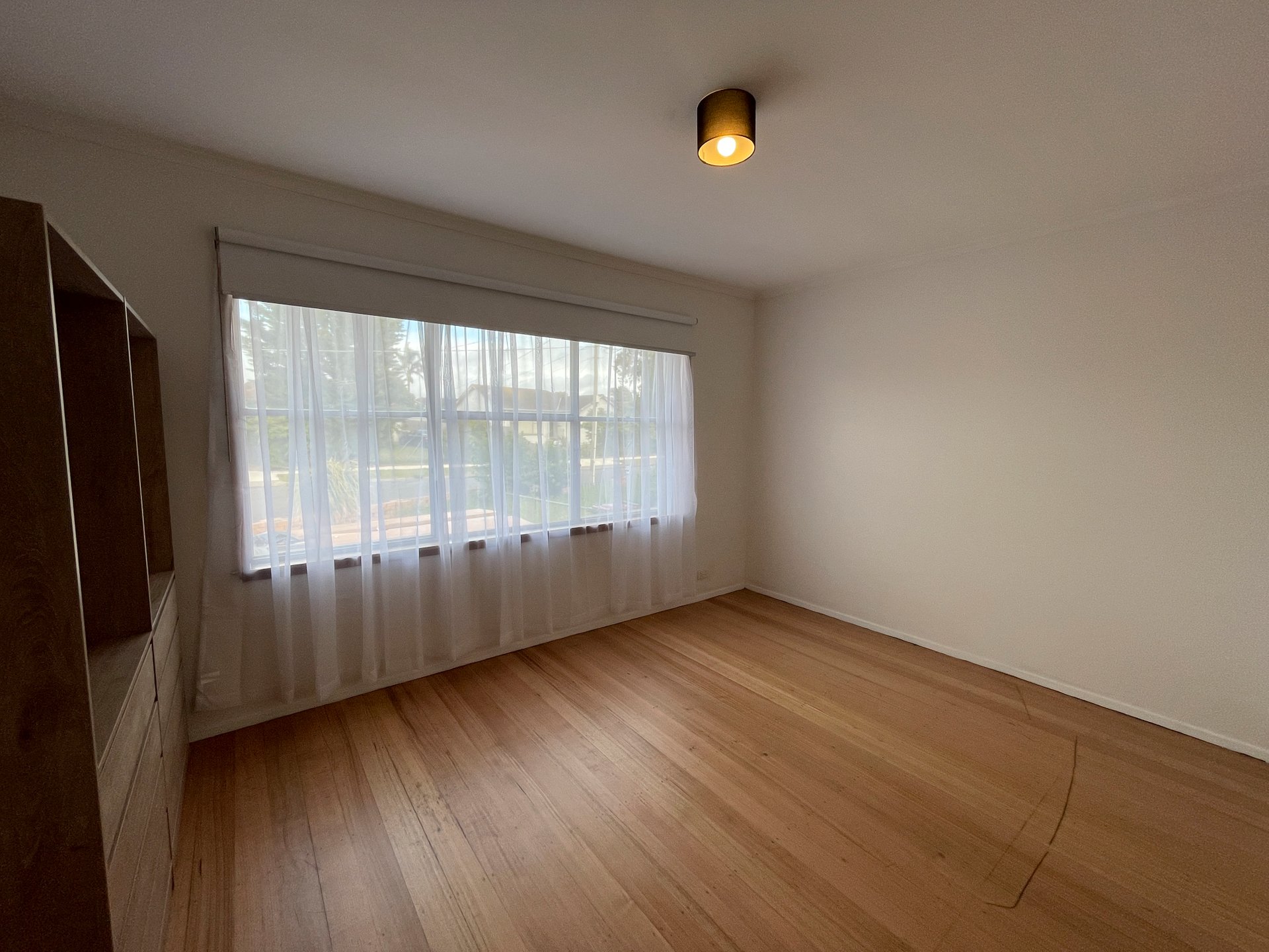 3A Hodges Court, Breakwater image 5