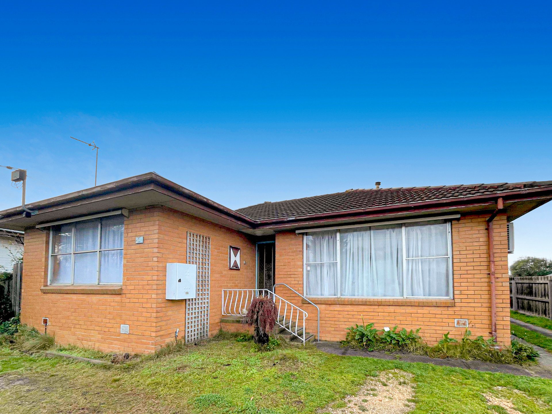 3A Hodges Court, Breakwater image 3