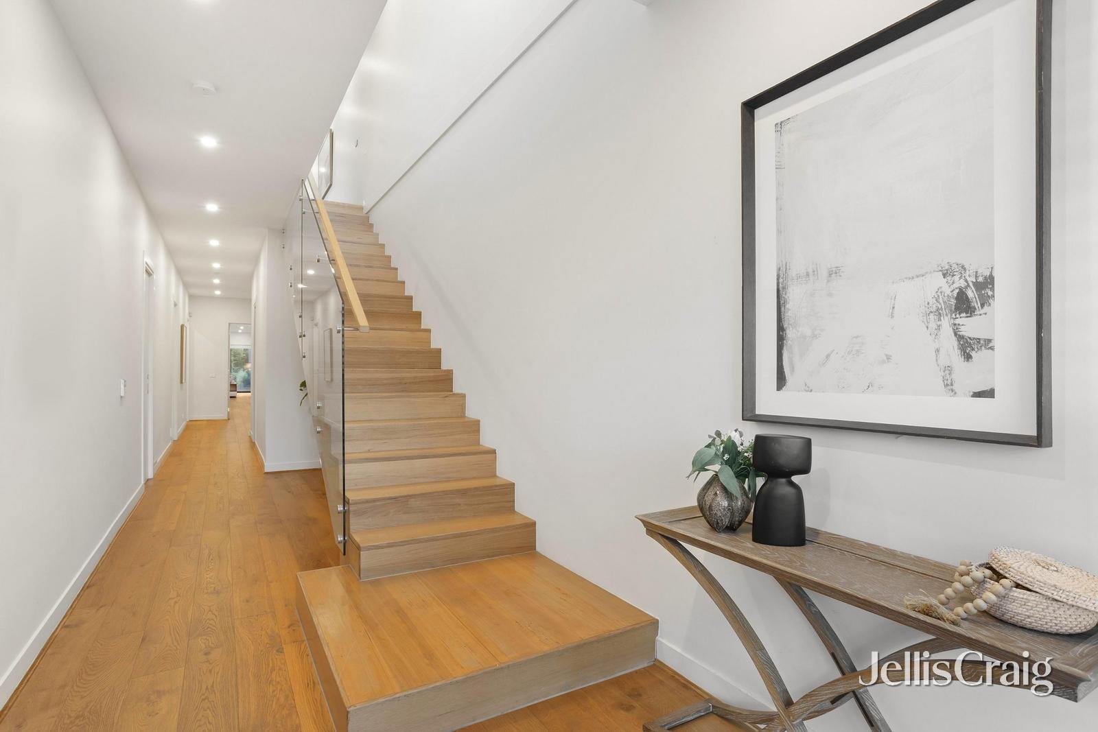 3A Ireland Avenue, Doncaster&nbsp;East image 2