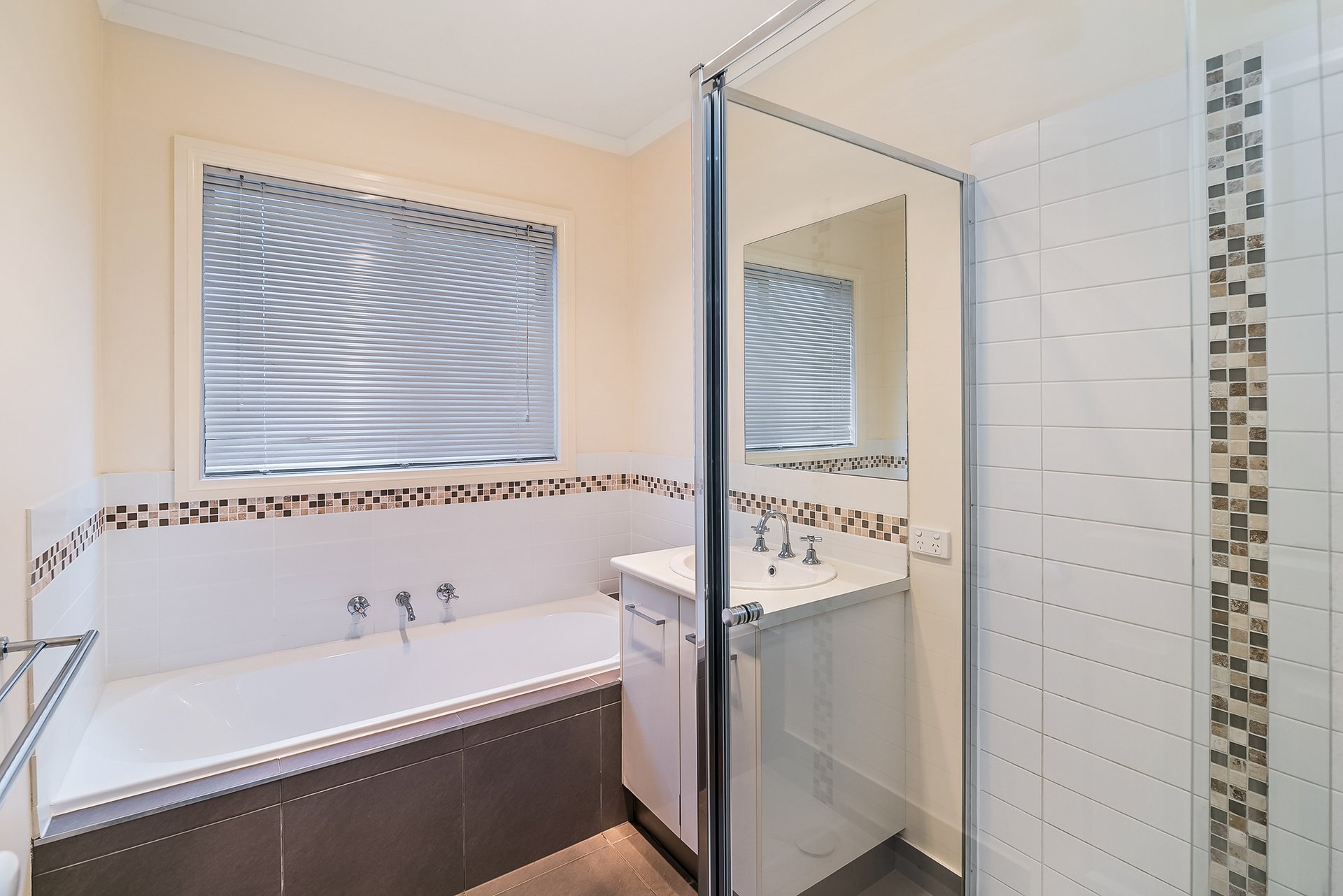 3A Monaghan Street, Castlemaine image 3