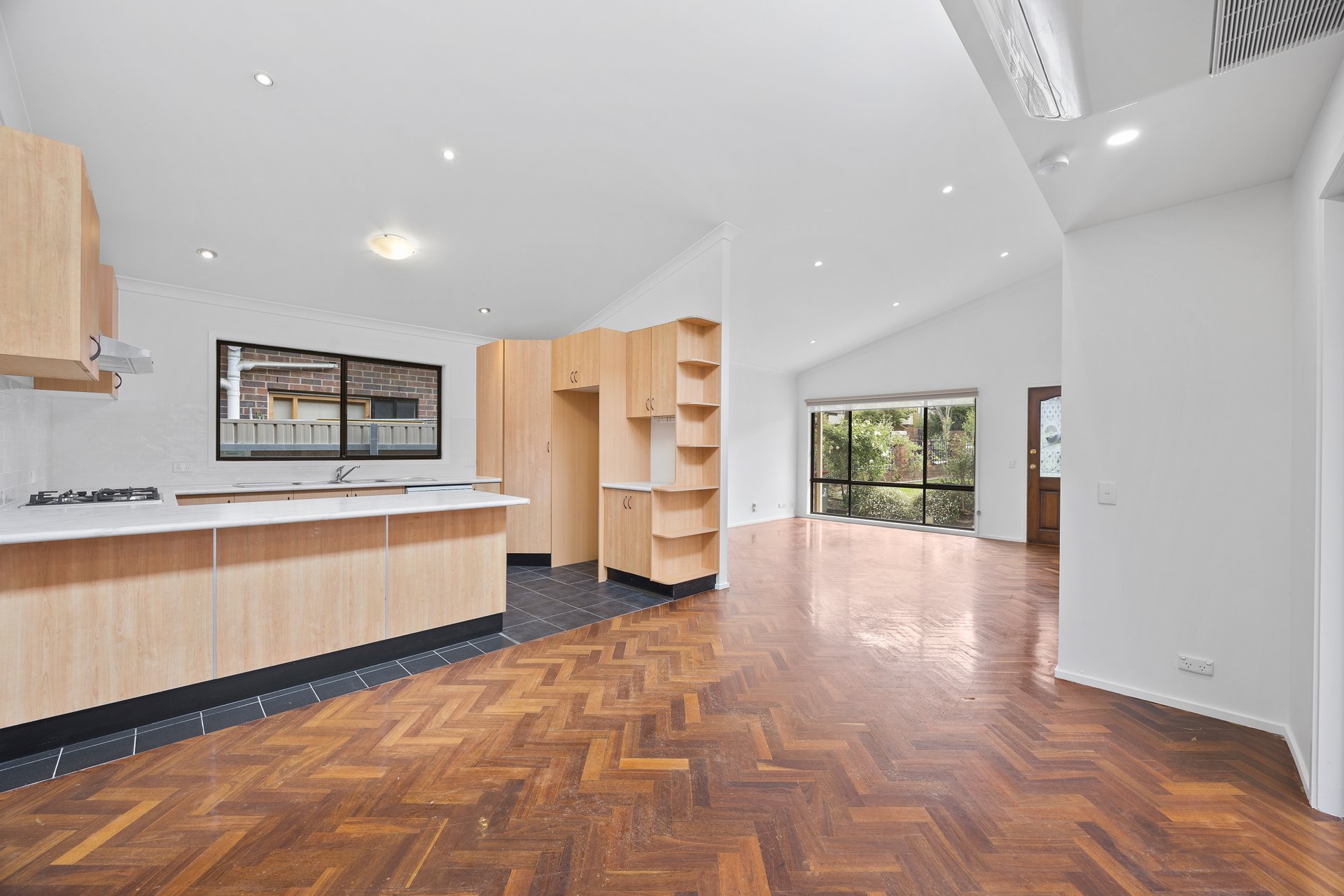 3A Morley Crescent, Box Hill North image 4