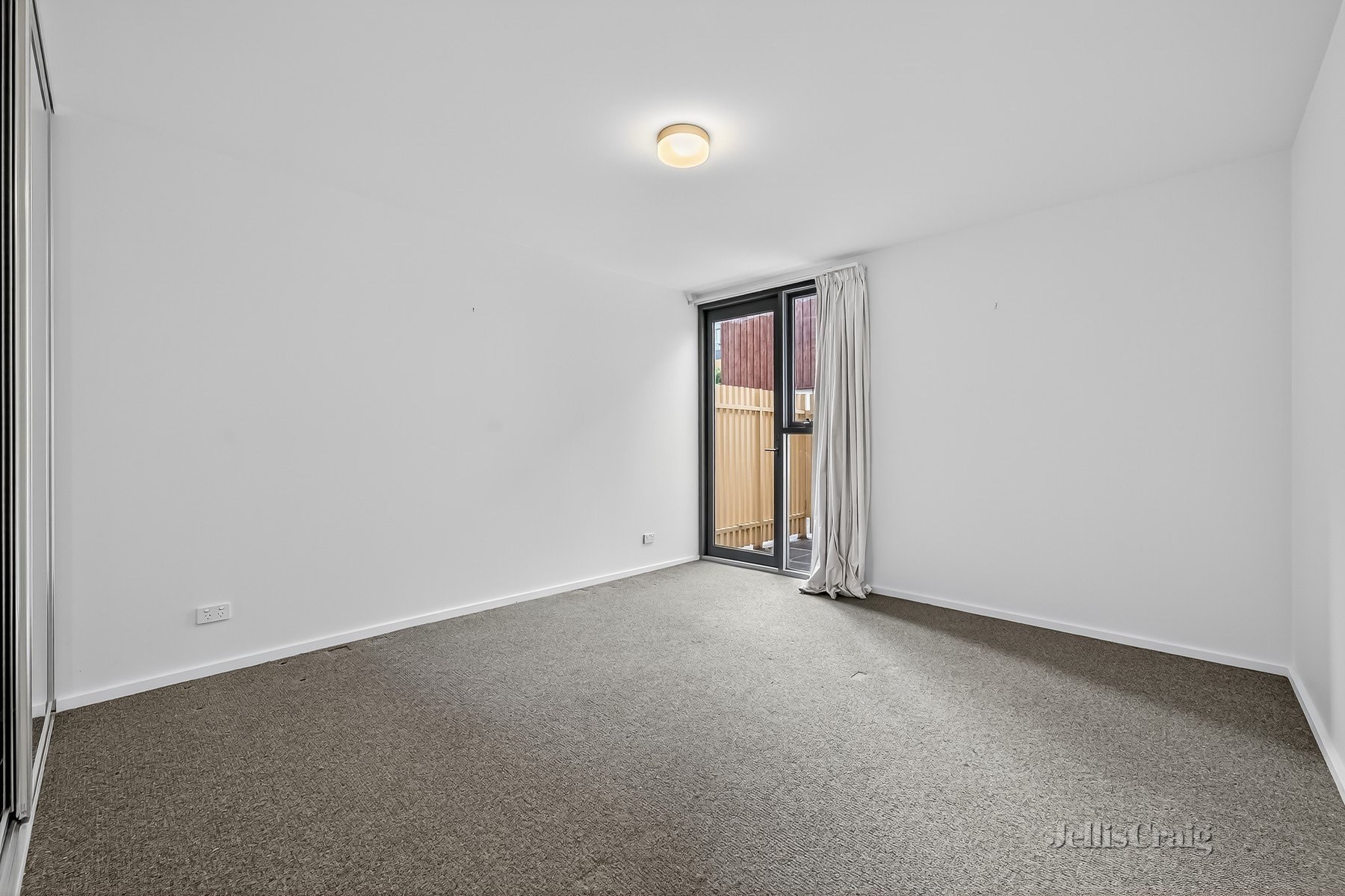 3A/168 Victoria Road, Northcote image 5