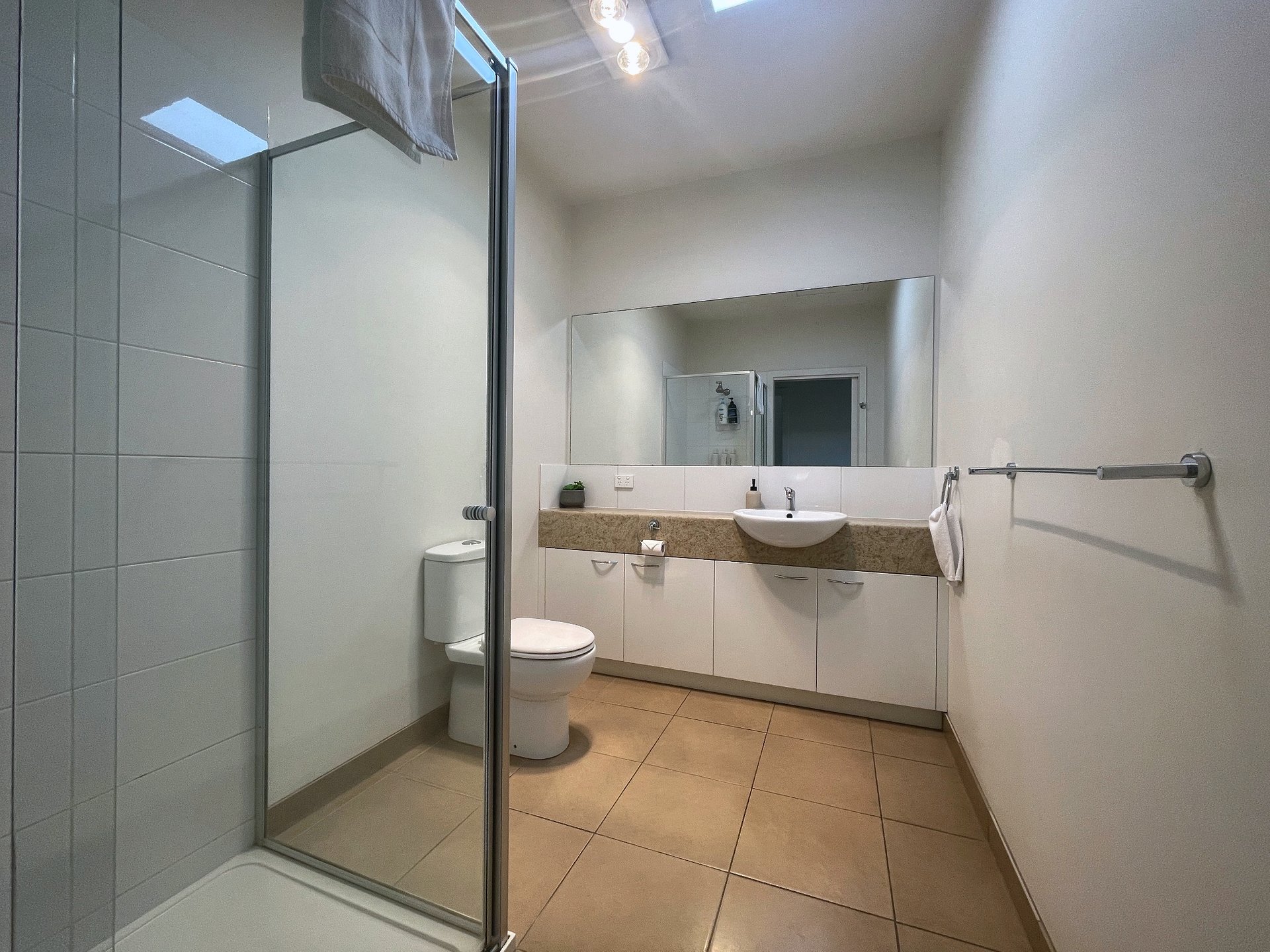 3A/75 McKillop Street, Geelong image 9