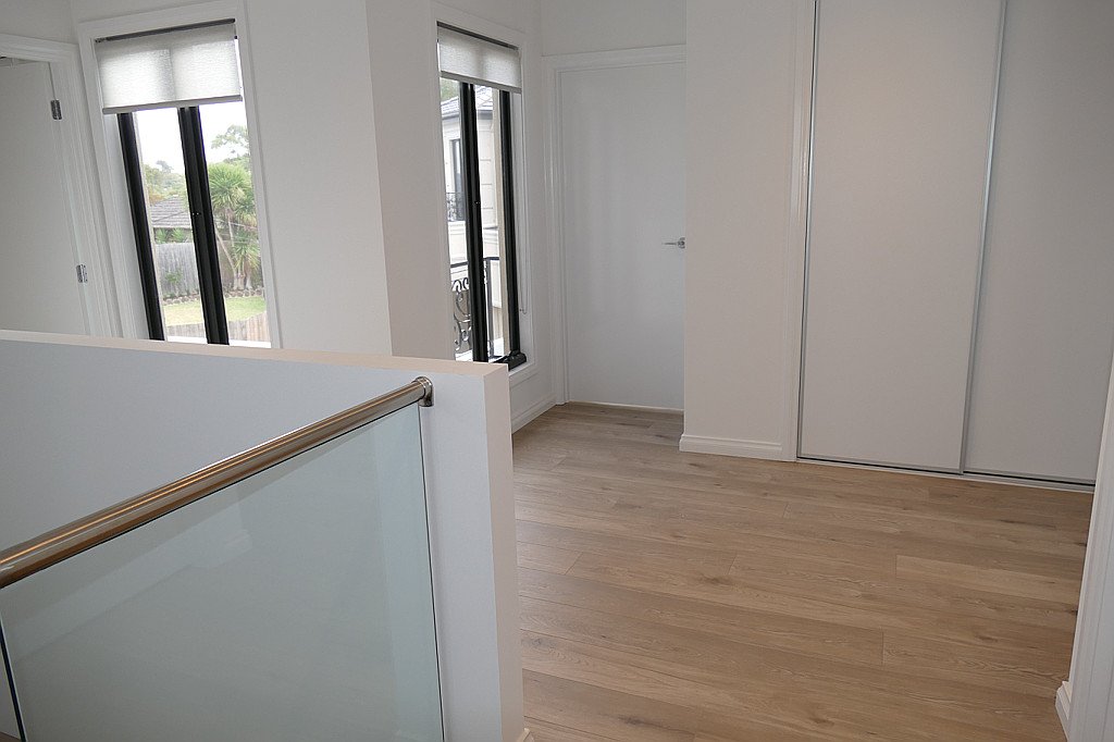 3B Liddell Court, Mount Waverley image 8